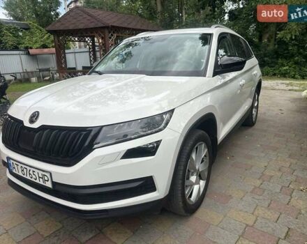 Білий Шкода Kodiaq, об'ємом двигуна 1.97 л та пробігом 277 тис. км за 27000 $, фото 1 на Automoto.ua