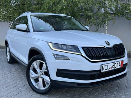 Белый Шкода Kodiaq, объемом двигателя 1.97 л и пробегом 301 тыс. км за 22999 $, фото 1 на Automoto.ua