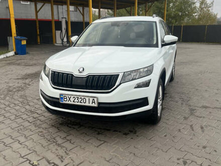 Белый Шкода Kodiaq, объемом двигателя 1.97 л и пробегом 239 тыс. км за 23500 $, фото 1 на Automoto.ua