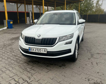 Шкода Kodiaq 2017 у Хмельницькому на Automoto.ua Білий Шкода Kodiaq, об'ємом двигуна 1.97 л та пробігом 239 тис. км за 23500 $, фото 1 на Automoto.ua