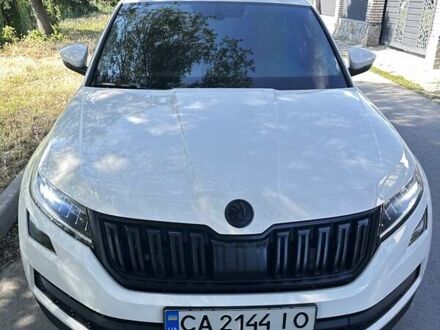 Шкода Kodiaq 2017 у Умани на Automoto.ua Білий Шкода Kodiaq, об'ємом двигуна 1.98 л та пробігом 207 тис. км за 24000 $, фото 1 на Automoto.ua