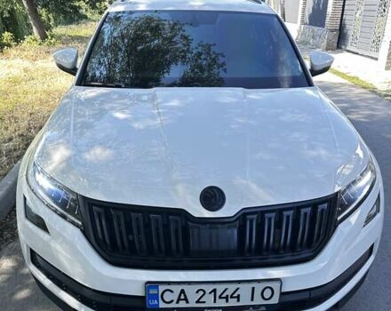 Белый Шкода Kodiaq, объемом двигателя 1.98 л и пробегом 207 тыс. км за 24000 $, фото 1 на Automoto.ua