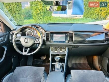 Белый Шкода Kodiaq, объемом двигателя 1.97 л и пробегом 266 тыс. км за 20890 $, фото 1 на Automoto.ua