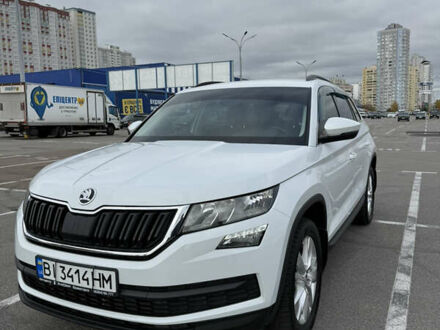 Белый Шкода Kodiaq, объемом двигателя 1.97 л и пробегом 162 тыс. км за 26500 $, фото 1 на Automoto.ua