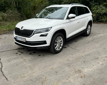 Білий Шкода Kodiaq, об'ємом двигуна 1.97 л та пробігом 218 тис. км за 27300 $, фото 1 на Automoto.ua