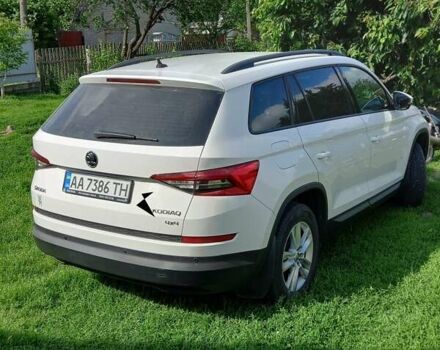 Белый Шкода Kodiaq, объемом двигателя 1.97 л и пробегом 287 тыс. км за 21950 $, фото 1 на Automoto.ua