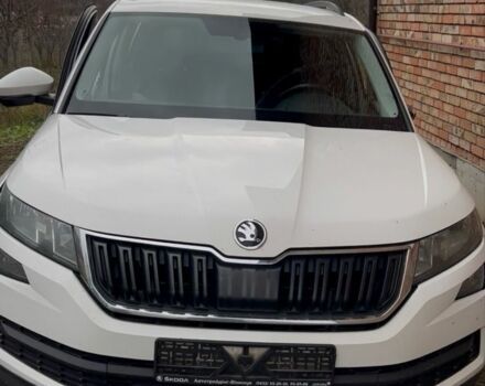 Белый Шкода Kodiaq, объемом двигателя 2 л и пробегом 230 тыс. км за 16000 $, фото 1 на Automoto.ua