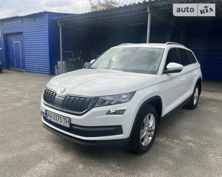 Білий Шкода Kodiaq, об'ємом двигуна 2 л та пробігом 67 тис. км за 31635 $, фото 1 на Automoto.ua