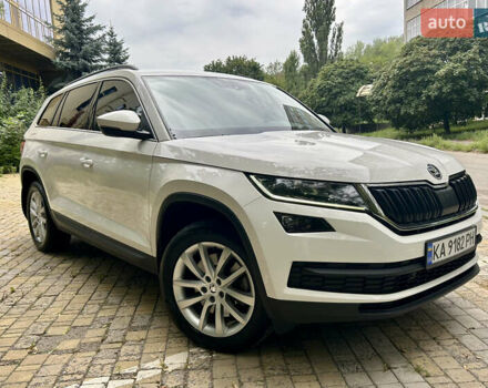 Білий Шкода Kodiaq, об'ємом двигуна 1.98 л та пробігом 229 тис. км за 21500 $, фото 1 на Automoto.ua