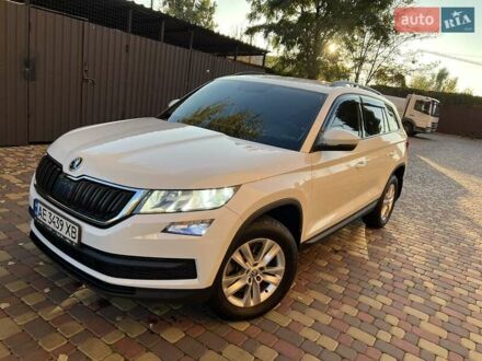 Білий Шкода Kodiaq, об'ємом двигуна 1.97 л та пробігом 118 тис. км за 29700 $, фото 1 на Automoto.ua