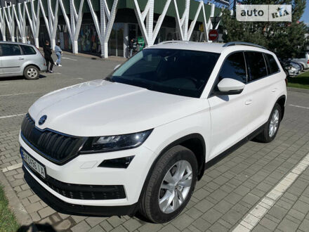 Белый Шкода Kodiaq, объемом двигателя 1.97 л и пробегом 203 тыс. км за 25300 $, фото 1 на Automoto.ua