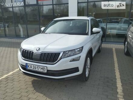 Белый Шкода Kodiaq, объемом двигателя 1.97 л и пробегом 221 тыс. км за 24200 $, фото 1 на Automoto.ua