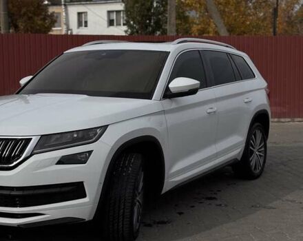 Білий Шкода Kodiaq, об'ємом двигуна 1.97 л та пробігом 210 тис. км за 30200 $, фото 1 на Automoto.ua