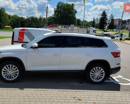 Білий Шкода Kodiaq, об'ємом двигуна 1.97 л та пробігом 100 тис. км за 31500 $, фото 1 на Automoto.ua