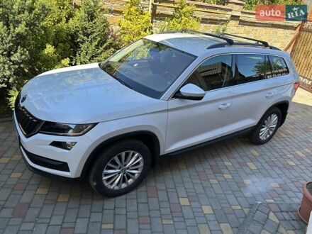 Білий Шкода Kodiaq, об'ємом двигуна 1.98 л та пробігом 77 тис. км за 31500 $, фото 1 на Automoto.ua