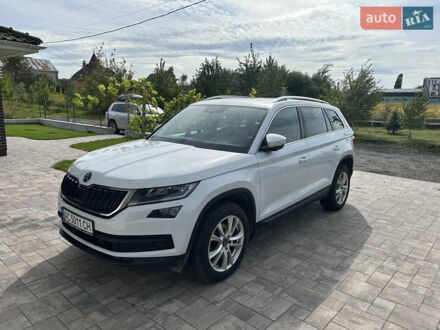 Белый Шкода Kodiaq, объемом двигателя 1.97 л и пробегом 159 тыс. км за 31999 $, фото 1 на Automoto.ua