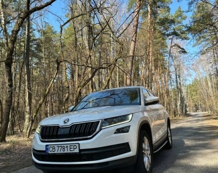 Белый Шкода Kodiaq, объемом двигателя 2 л и пробегом 149 тыс. км за 28800 $, фото 1 на Automoto.ua