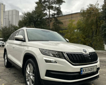 Белый Шкода Kodiaq, объемом двигателя 1.97 л и пробегом 200 тыс. км за 26000 $, фото 1 на Automoto.ua