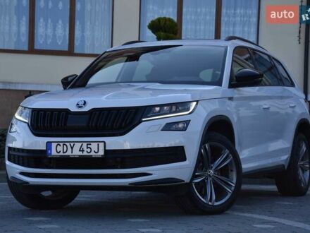 Шкода Kodiaq 2019 в Львове на Automoto.ua Белый Шкода Kodiaq, объемом двигателя 1.97 л и пробегом 129 тыс. км за 36800 $, фото 1 на Automoto.ua