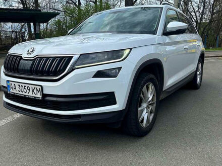 Шкода Kodiaq 2019 в Борисполе на Automoto.ua Белый Шкода Kodiaq, объемом двигателя 2 л и пробегом 265 тыс. км за 21000 $, фото 1 на Automoto.ua