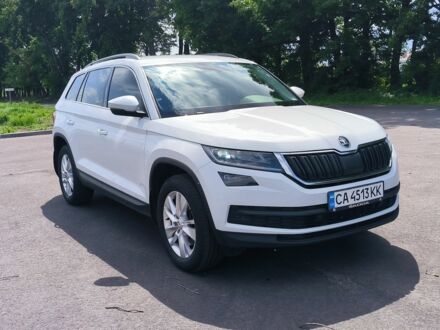 Шкода Kodiaq 2019 у Черкасах на Automoto.ua Білий Шкода Kodiaq, об'ємом двигуна 2 л та пробігом 188 тис. км за 21300 $, фото 1 на Automoto.ua