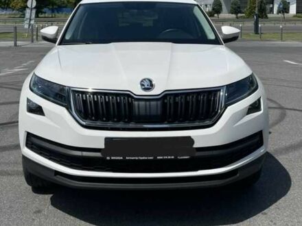Шкода Kodiaq 2020 в Львове на Automoto.ua Белый Шкода Kodiaq, объемом двигателя 1.98 л и пробегом 73 тыс. км за 28900 $, фото 1 на Automoto.ua