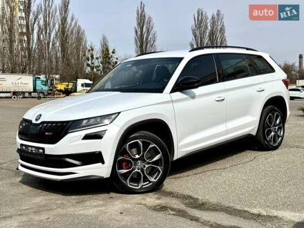 Шкода Kodiaq 2020 у Києві на Automoto.ua Білий Шкода Kodiaq, об'ємом двигуна 2 л та пробігом 256 тис. км за 29300 $, фото 1 на Automoto.ua