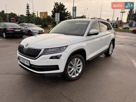 Шкода Kodiaq 2020 у Києві на Automoto.ua Білий Шкода Kodiaq, об'ємом двигуна 1.98 л та пробігом 233 тис. км за 21600 $, фото 1 на Automoto.ua