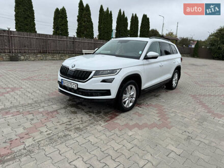 Шкода Kodiaq 2020 у Хмельницькому на Automoto.ua Білий Шкода Kodiaq, об'ємом двигуна 2 л та пробігом 81 тис. км за 34000 $, фото 1 на Automoto.ua