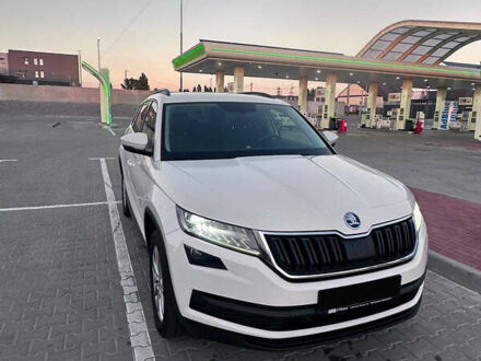 Білий Шкода Kodiaq, об'ємом двигуна 1.98 л та пробігом 83 тис. км за 34000 $, фото 1 на Automoto.ua