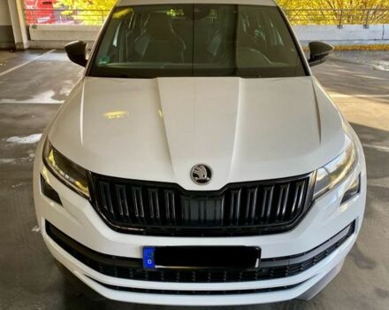 Шкода Kodiaq 2020 у Ужгороді на Automoto.ua Білий Шкода Kodiaq, об'ємом двигуна 2 л та пробігом 155 тис. км за 20960 $, фото 1 на Automoto.ua