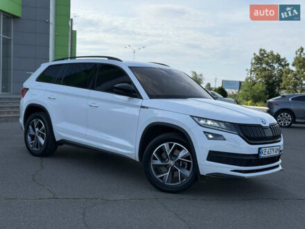 Шкода Kodiaq 2021 в Кривом Роге на Automoto.ua Белый Шкода Kodiaq, объемом двигателя 2 л и пробегом 109 тыс. км за 36500 $, фото 1 на Automoto.ua