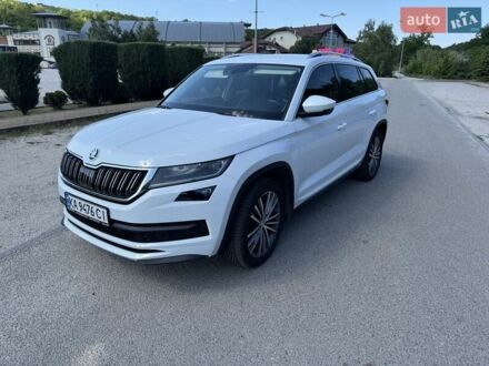 Білий Шкода Kodiaq, об'ємом двигуна 1.98 л та пробігом 104 тис. км за 35300 $, фото 1 на Automoto.ua
