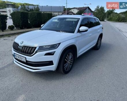 Білий Шкода Kodiaq, об'ємом двигуна 1.98 л та пробігом 104 тис. км за 35199 $, фото 1 на Automoto.ua