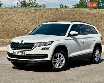 Белый Шкода Kodiaq, объемом двигателя 1.98 л и пробегом 235 тыс. км за 21111 $, фото 1 на Automoto.ua