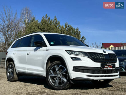 Шкода Kodiaq 2021 у Луцьку на Automoto.ua Білий Шкода Kodiaq, об'ємом двигуна 2 л та пробігом 173 тис. км за 29931 $, фото 1 на Automoto.ua