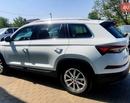 Белый Шкода Kodiaq, объемом двигателя 1.98 л и пробегом 90 тыс. км за 32000 $, фото 1 на Automoto.ua