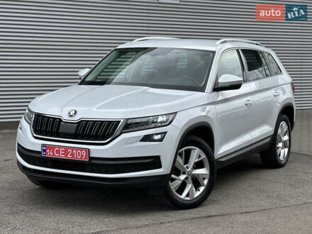 Шкода Kodiaq 2021 у Рівному на Automoto.ua Білий Шкода Kodiaq, об'ємом двигуна 2 л та пробігом 199 тис. км за 28999 $, фото 1 на Automoto.ua