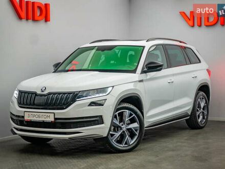 Белый Шкода Kodiaq, объемом двигателя 2 л и пробегом 36 тыс. км за 39560 $, фото 1 на Automoto.ua