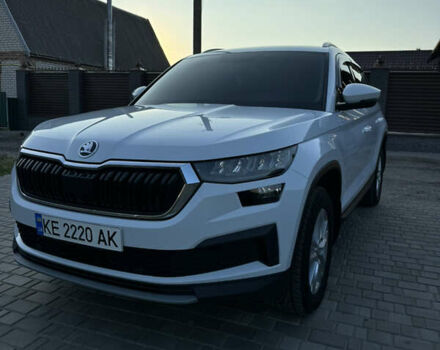 Белый Шкода Kodiaq, объемом двигателя 1.97 л и пробегом 120 тыс. км за 34000 $, фото 1 на Automoto.ua