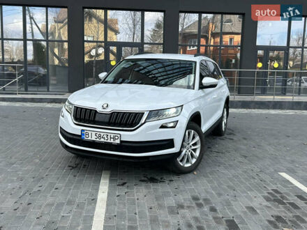 Шкода Kodiaq 2021 у Полтаві на Automoto.ua Білий Шкода Kodiaq, об'ємом двигуна 1.98 л та пробігом 57 тис. км за 29500 $, фото 1 на Automoto.ua
