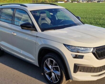 Белый Шкода Kodiaq, объемом двигателя 2 л и пробегом 22 тыс. км за 17400 $, фото 1 на Automoto.ua