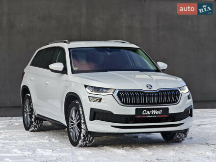 Білий Шкода Kodiaq, об'ємом двигуна 2 л та пробігом 157 тис. км за 40682 $, фото 1 на Automoto.ua