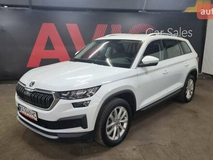 Білий Шкода Kodiaq, об'ємом двигуна 1.98 л та пробігом 176 тис. км за 25400 $, фото 1 на Automoto.ua