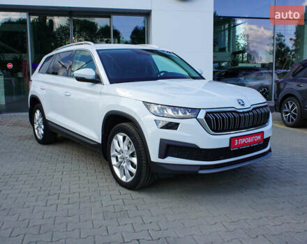 Білий Шкода Kodiaq, об'ємом двигуна 1.97 л та пробігом 132 тис. км за 30999 $, фото 1 на Automoto.ua