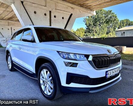Белый Шкода Kodiaq, объемом двигателя 2 л и пробегом 80 тыс. км за 39300 $, фото 1 на Automoto.ua