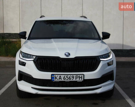 Белый Шкода Kodiaq, объемом двигателя 1.97 л и пробегом 24 тыс. км за 45100 $, фото 1 на Automoto.ua