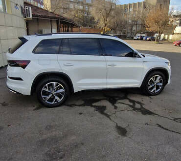 Білий Шкода Kodiaq, об'ємом двигуна 1.97 л та пробігом 31 тис. км за 46199 $, фото 1 на Automoto.ua