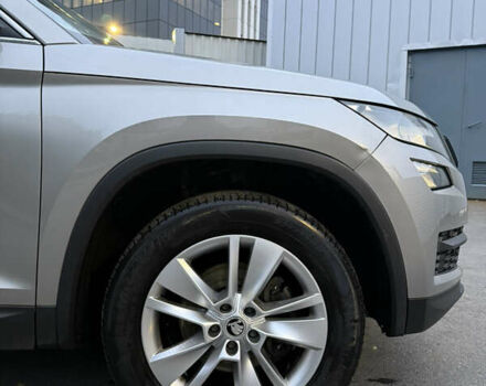 Бежевый Шкода Kodiaq, объемом двигателя 1.97 л и пробегом 163 тыс. км за 25500 $, фото 5 на Automoto.ua