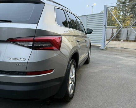 Бежевый Шкода Kodiaq, объемом двигателя 1.97 л и пробегом 163 тыс. км за 25500 $, фото 7 на Automoto.ua